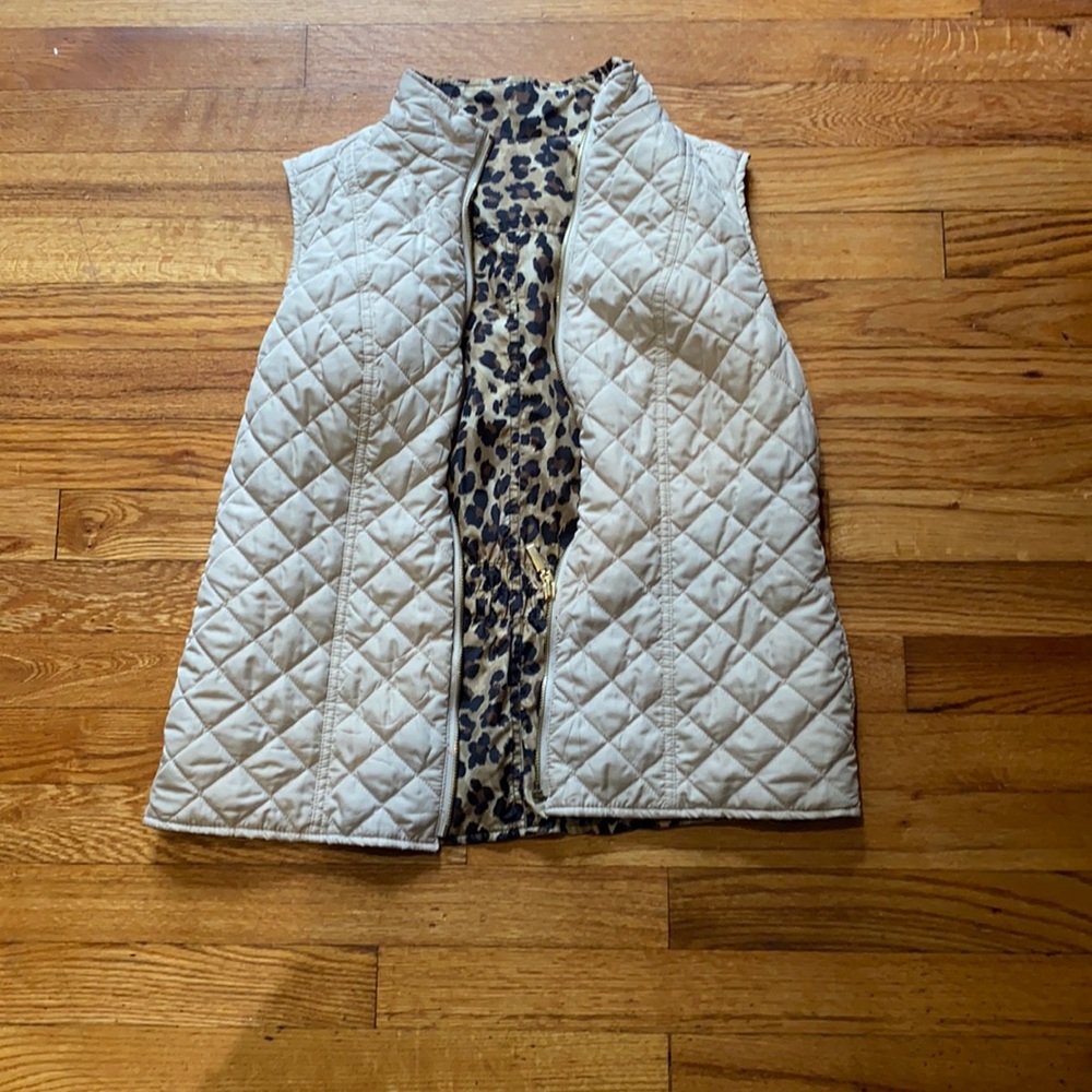 Women’s reversible leopard cream colored vest